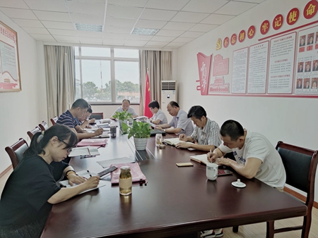 黨支部學習_副本.jpg 黨支部學習_副本.jpg