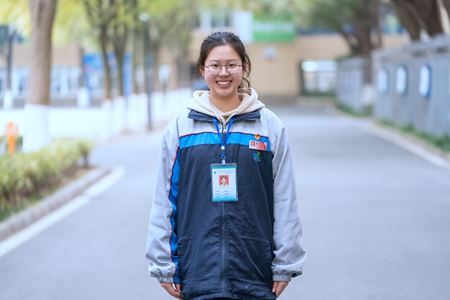 華語(yǔ)菲(1).jpg 華語(yǔ)菲(1).jpg